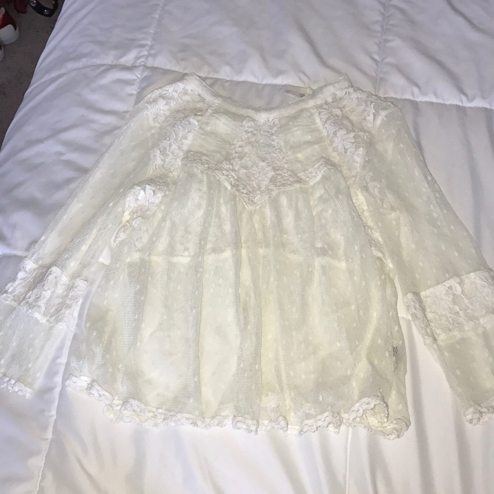 Free People lace mid sleeve blouse